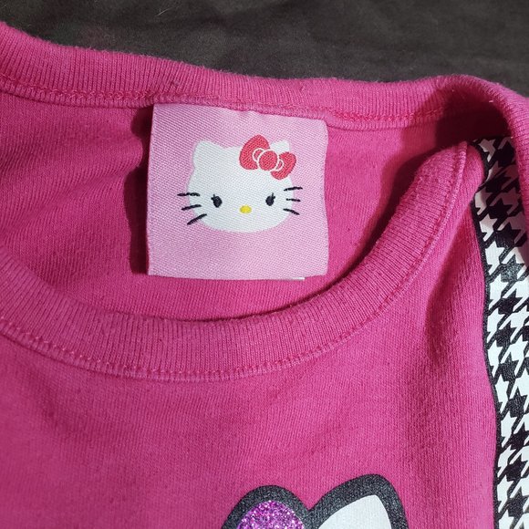 Hello Kitty Long Sleeve One Piece By Sanrio 12-18 Month Size 2014 Collectable - Picture 4 of 5